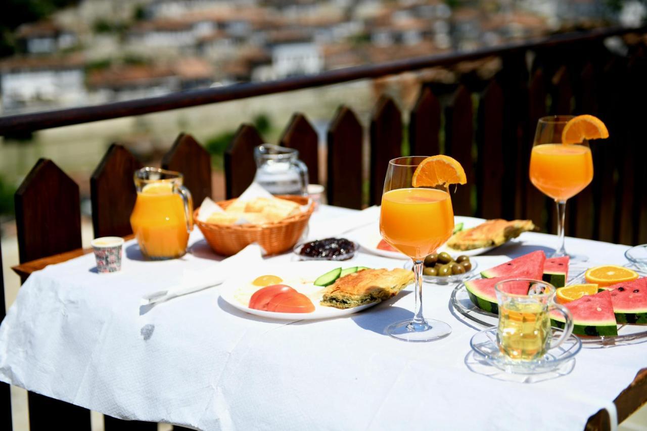 Anhel Hotel Berat Eksteriør bilde
