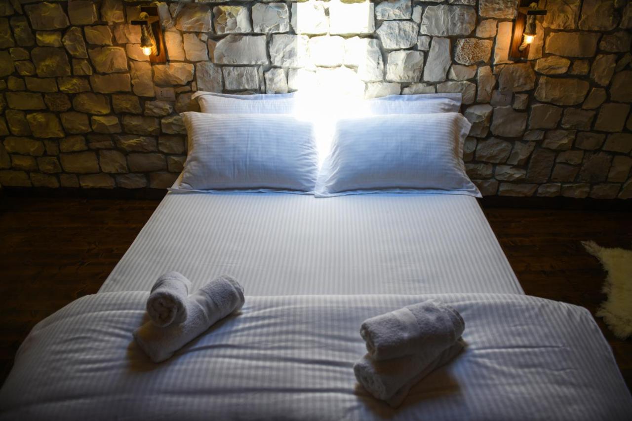 Anhel Hotel Berat Eksteriør bilde