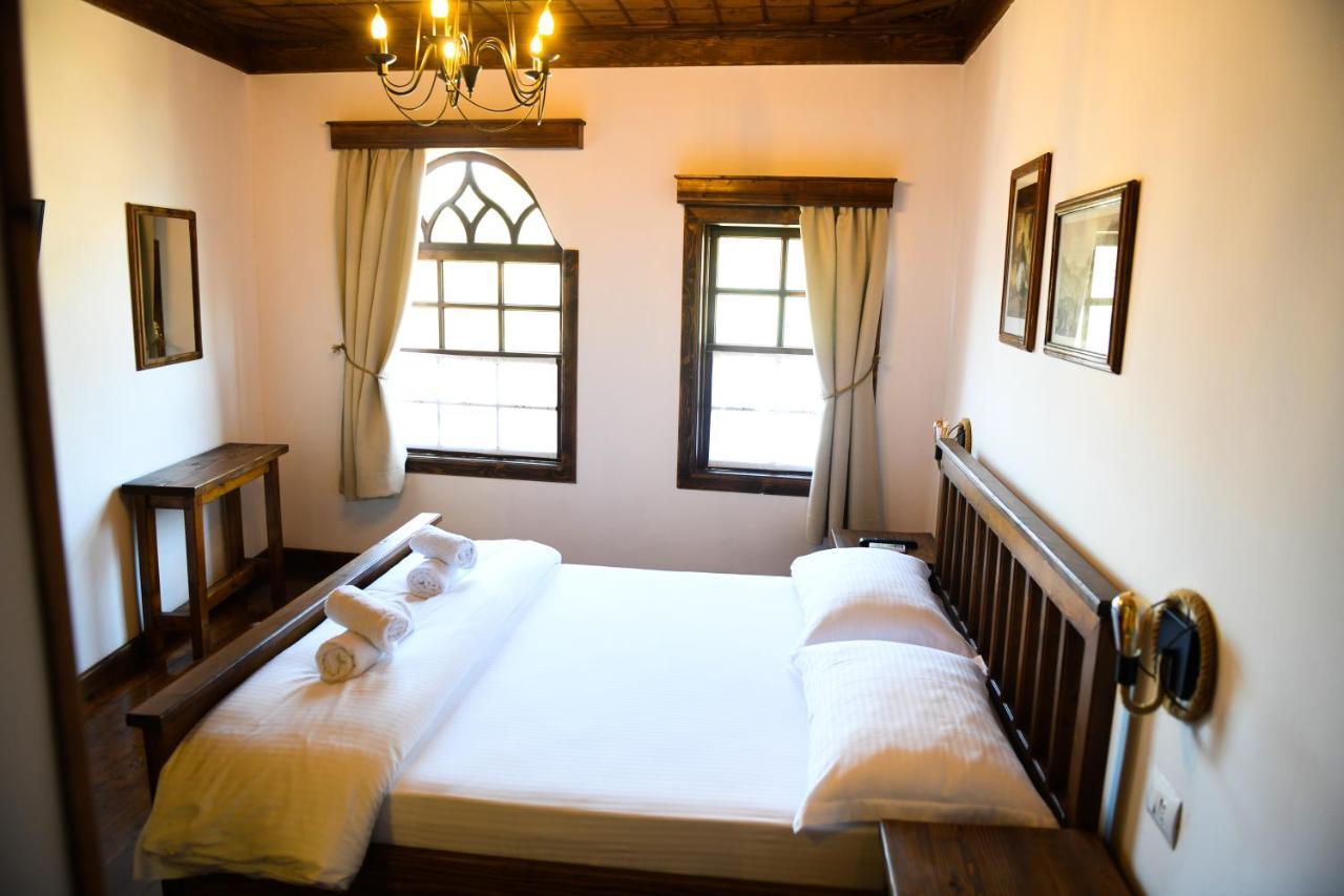 Anhel Hotel Berat Eksteriør bilde
